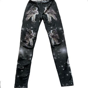 Sugar Hills Leggings | Size XS | Chic & Trendy | Retail €200 / $300 CAD like new